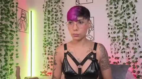 Mia Morgann online show from May 28, 2026, 2:25 pm