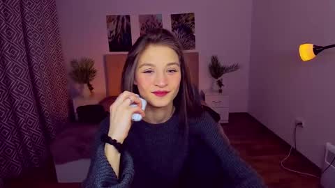 Mia online show from January 19, 2025, 6:21 pm