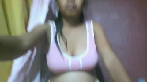 miarii online show from March 10, 2025, 4:46 pm