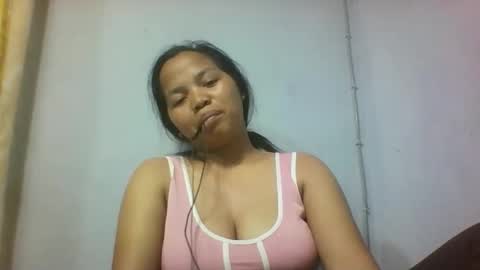 miarii online show from October 12, 2025, 6:40 pm