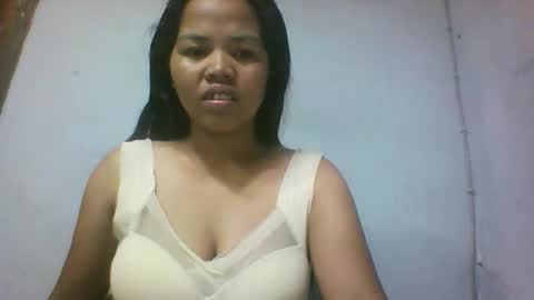 miarii online show from February 16, 2026, 3:46 am