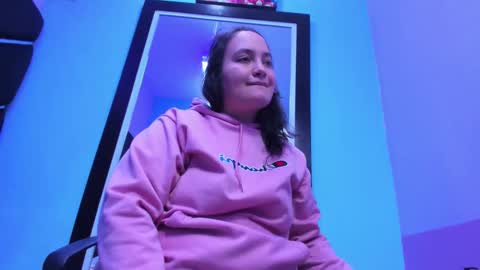 MiaRouse online show from April 20, 2026, 1:25 pm