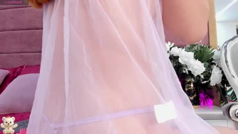 Mia Rouxx online show from October 21, 2025, 11:33 am