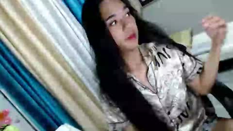 Snapshot of miatrixs chatting on January 13, 2025, 7:21 pm Mia online show from January 13, 2025, 7:21 pm