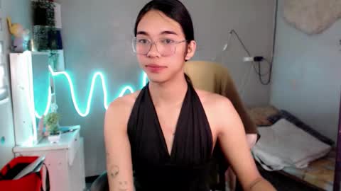 Snapshot of miatrixs chatting on February 19, 2026, 3:24 am Mia online show from February 19, 2026, 3:24 am