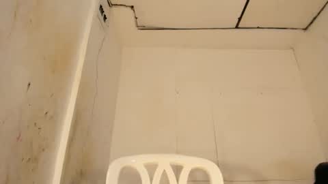 miavaniity54 online show from April 6, 2026, 10:00 pm