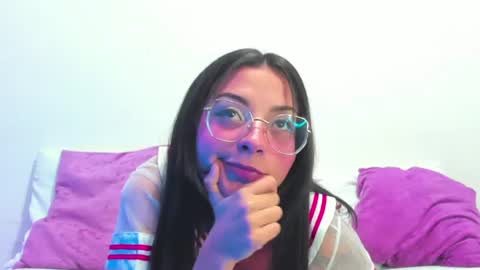 Snapshot of miaweiss chatting on June 30, 2026, 3:35 pm MiaWeiss online show from June 30, 2026, 3:35 pm