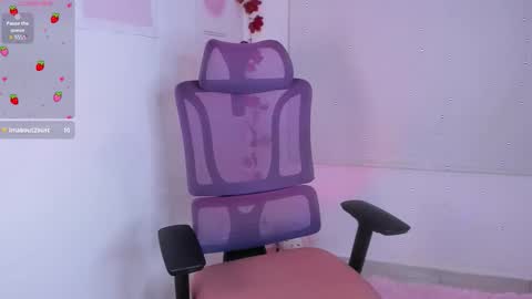 Snapshot of miawilsson_ chatting on November 14, 2025, 12:42 am Mia Wilsson online show from November 14, 2025, 12:42 am