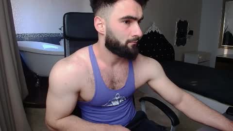 MicahLane online show from April 5, 2026, 4:42 am