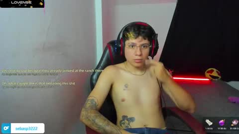 Snapshot of michael_kendall0 chatting on November 8, 2025, 12:33 am michael independent model online show from November 8, 2025, 12:33 am