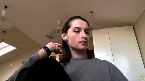 Emily online show from October 3, 2025, 2:25 pm