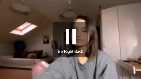 Emily online show from October 5, 2025, 2:37 pm