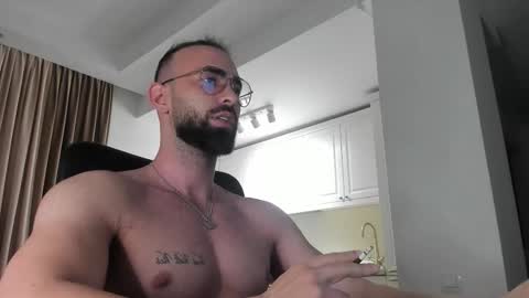 Snapshot of michaelevansx chatting on January 31, 2026, 9:35 pm MichaelEvansx online show from January 31, 2026, 9:35 pm