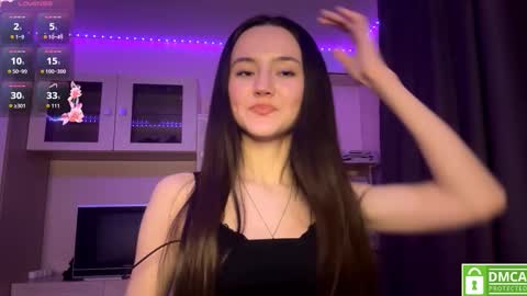 Aidaxo online show from March 22, 2026, 5:49 pm