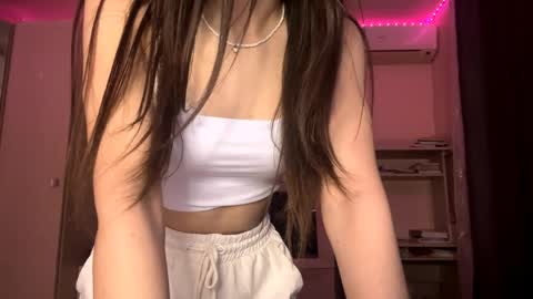 Aidaxo online show from April 7, 2026, 5:24 pm