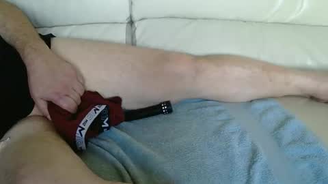 michelclaude online show from November 5, 2025, 2:39 pm