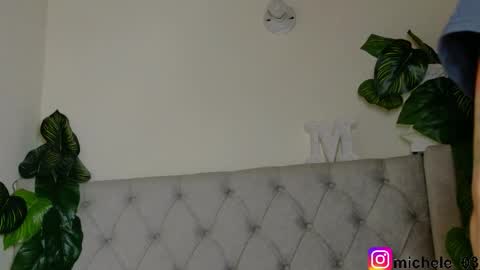 Snapshot of michele_rooss00 chatting on November 10, 2025, 8:57 am melannie follow my new page online show from November 10, 2025, 8:57 am