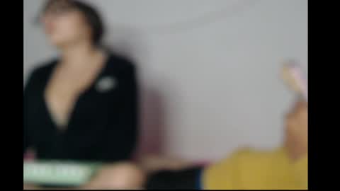 Michell online show from April 17, 2026, 2:58 am