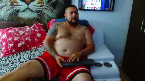 michell_myers online show from January 28, 2025, 2:43 am