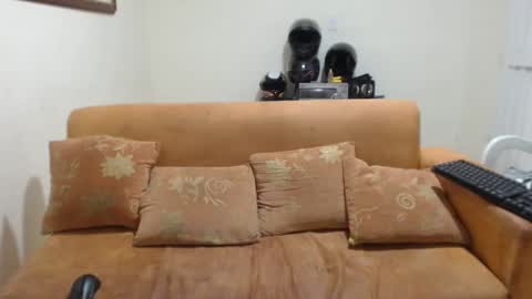 Snapshot of michelle_allen0104 chatting on February 26, 2025, 5:31 am michelle_allen0104 online show from February 26, 2025, 5:31 am