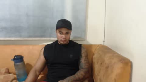 Snapshot of michelle_allen0104 chatting on September 20, 2025, 5:08 am michelle_allen0104 online show from September 20, 2025, 5:08 am