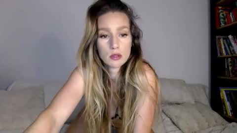 MichelleBele online show from May 31, 2026, 7:48 pm