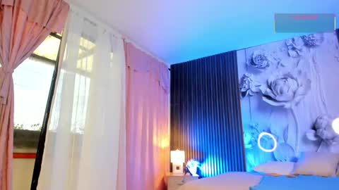 michellepreston_ online show from March 18, 2026, 12:08 pm