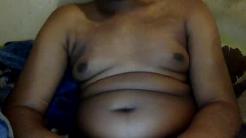 Snapshot of mickkzzx chatting on March 4, 2025, 12:50 am mickkzzx online show from March 4, 2025, 12:50 am