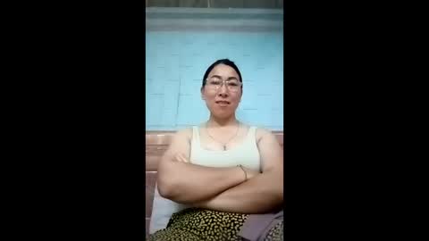 Snapshot of mickye00 chatting on May 4, 2026, 6:31 am Miky online show from May 4, 2026, 6:31 am