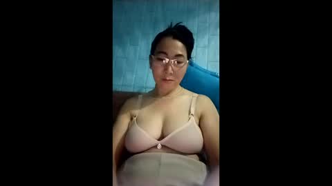Snapshot of mickye00 chatting on May 23, 2026, 6:34 pm Miky online show from May 23, 2026, 6:34 pm