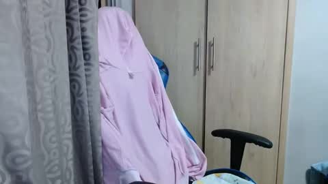 Snapshot of miculohot chatting on December 4, 2024, 1:47 am vanesa sexy online show from December 4, 2024, 1:47 am