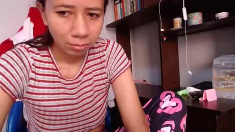 vanesa sexy online show from October 27, 2025, 12:31 pm