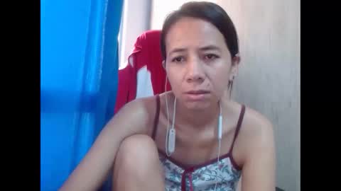 vanesa sexy online show from December 17, 2025, 12:00 pm