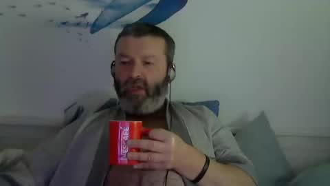 kike online show from March 2, 2025, 3:27 pm