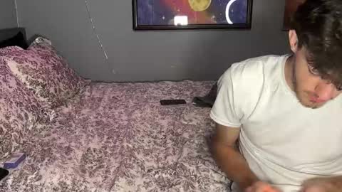 midnight_motion online show from October 3, 2025, 5:04 am