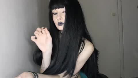 midnightsiren online show from March 4, 2026, 11:00 pm