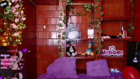 Midori 7u7 online show from April 15, 2026, 6:15 pm