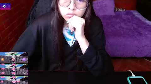 Snapshot of midoriquinn chatting on July 8, 2026, 5:06 pm Midori 7u7 online show from July 8, 2026, 5:06 pm
