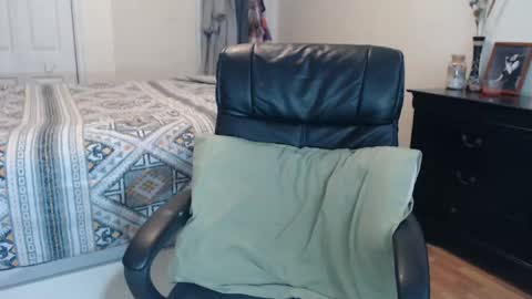 MidsummerNightsDream online show from March 4, 2025, 7:43 pm