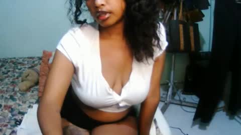 miel_07 online show from March 14, 2026, 6:13 pm