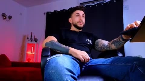 MightyAaron online show from September 9, 2025, 3:44 pm