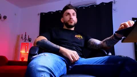 MightyAaron online show from October 18, 2025, 5:21 am