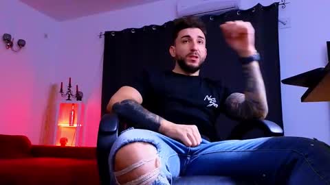 MightyAaron online show from November 27, 2025, 5:31 am