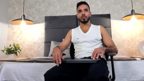 Snapshot of miguelsanfrancisco chatting on September 28, 2025, 2:00 pm miguelsanfrancisco online show from September 28, 2025, 2:00 pm