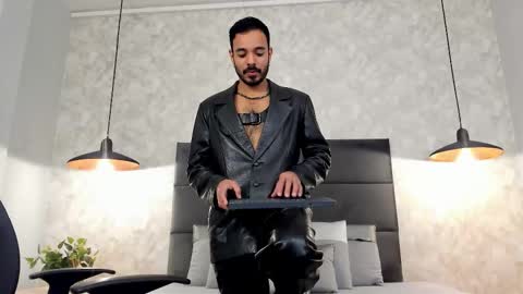 Snapshot of miguelsanfrancisco chatting on October 25, 2025, 2:46 pm miguelsanfrancisco online show from October 25, 2025, 2:46 pm