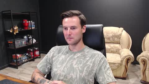 Misha Winchester online show from September 19, 2025, 6:41 pm