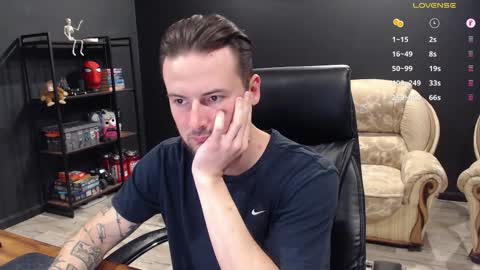 Misha Winchester online show from November 5, 2025, 9:20 am