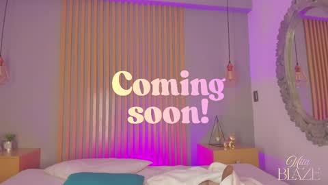 Mia online show from May 9, 2026, 11:37 am