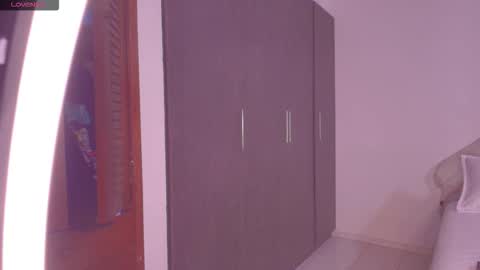 Snapshot of miia_monroy chatting on February 15, 2026, 10:17 pm miia_monroy online show from February 15, 2026, 10:17 pm