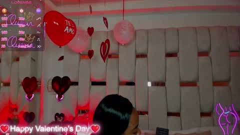 Miia Schwarz  online show from February 15, 2026, 2:03 pm